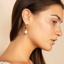 Load image into Gallery viewer, Pearl Drop Earrings - Alba