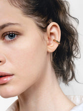 Load image into Gallery viewer, Cartilage Cuff Earring - Bold Ear Cuff
