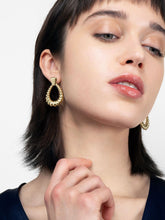 Load image into Gallery viewer, Door Knocker Earrings - Nikki
