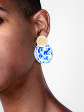 Load image into Gallery viewer, Enamel Earrings - Kinoko Marble Blue
