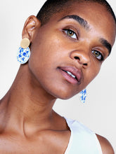 Load image into Gallery viewer, Enamel Earrings - Kinoko Marble Blue
