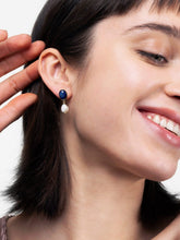 Load image into Gallery viewer, Pearl Drop Earrings - Azul
