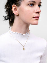Load image into Gallery viewer, Moon Necklace - Rozzah

