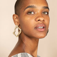 Load image into Gallery viewer, Statement Earrings - Lily
