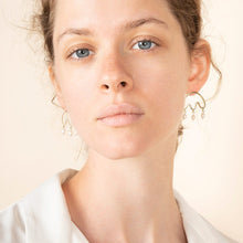 Load image into Gallery viewer, Freshwater pearl drop earrings - Cloud
